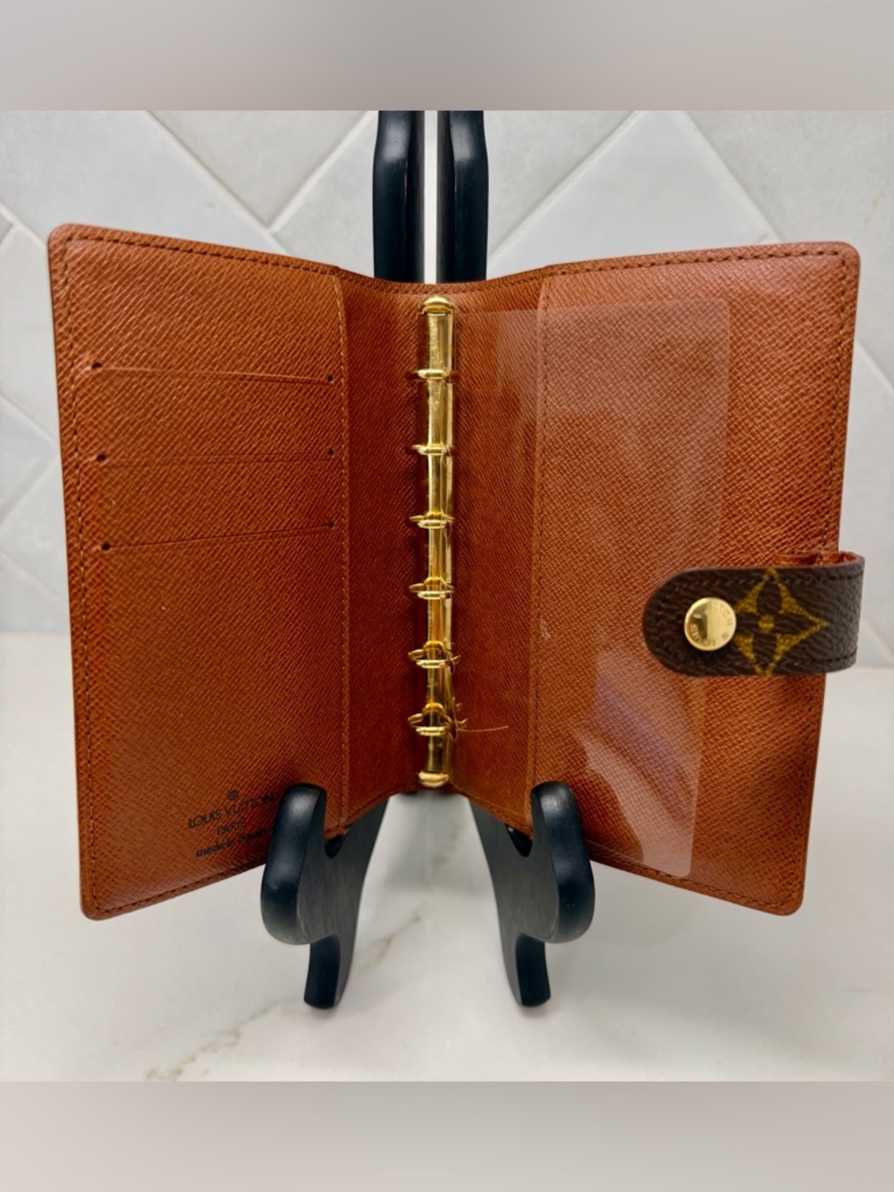 Louis Vuitton Monogram Agenda Passport Organizer - Picture 3 of 8